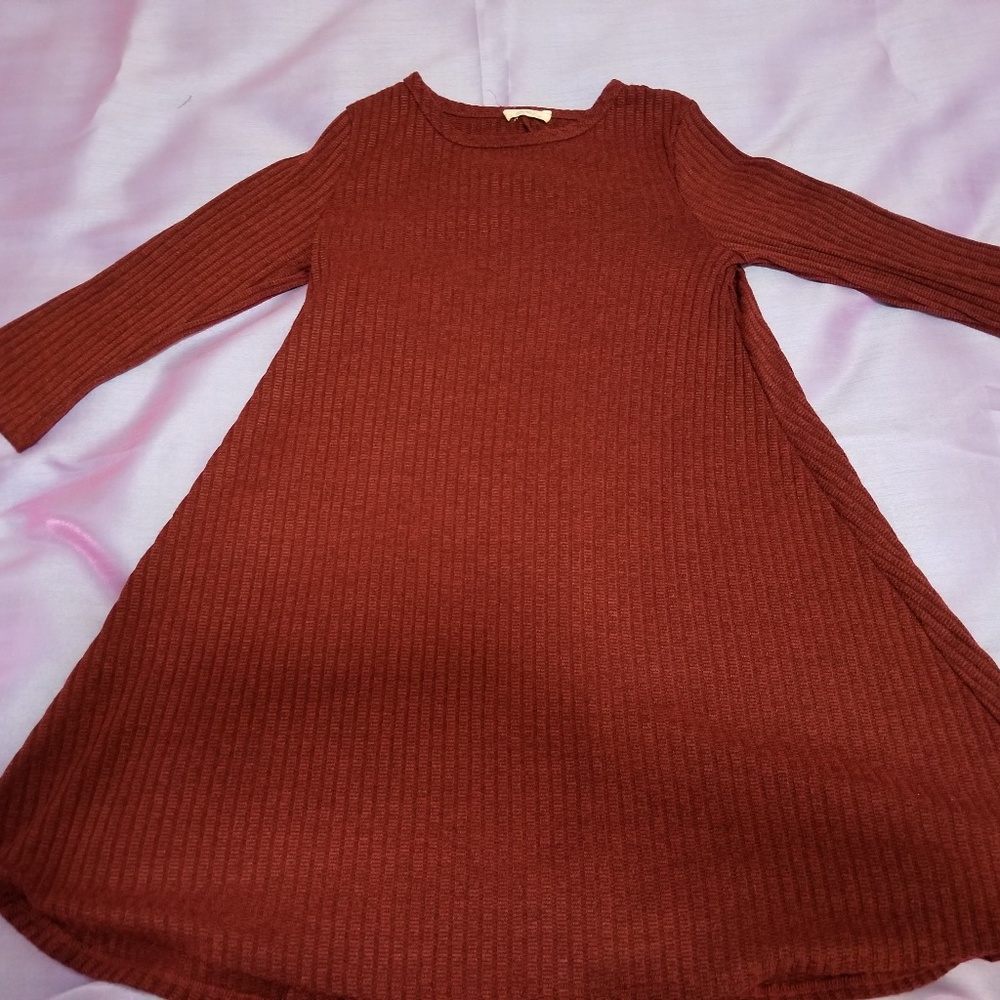 Dark red tunic dress